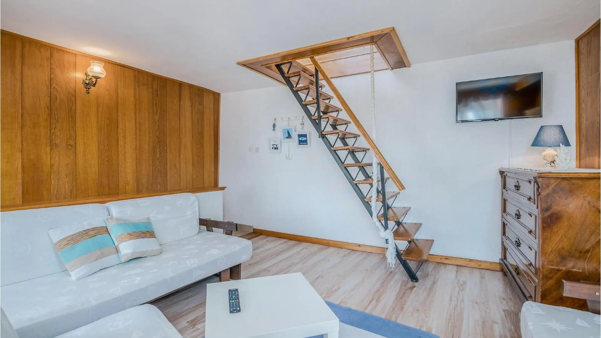 2 Bedroom Gorgeous Home In Baska Dom wakacyjny Baška