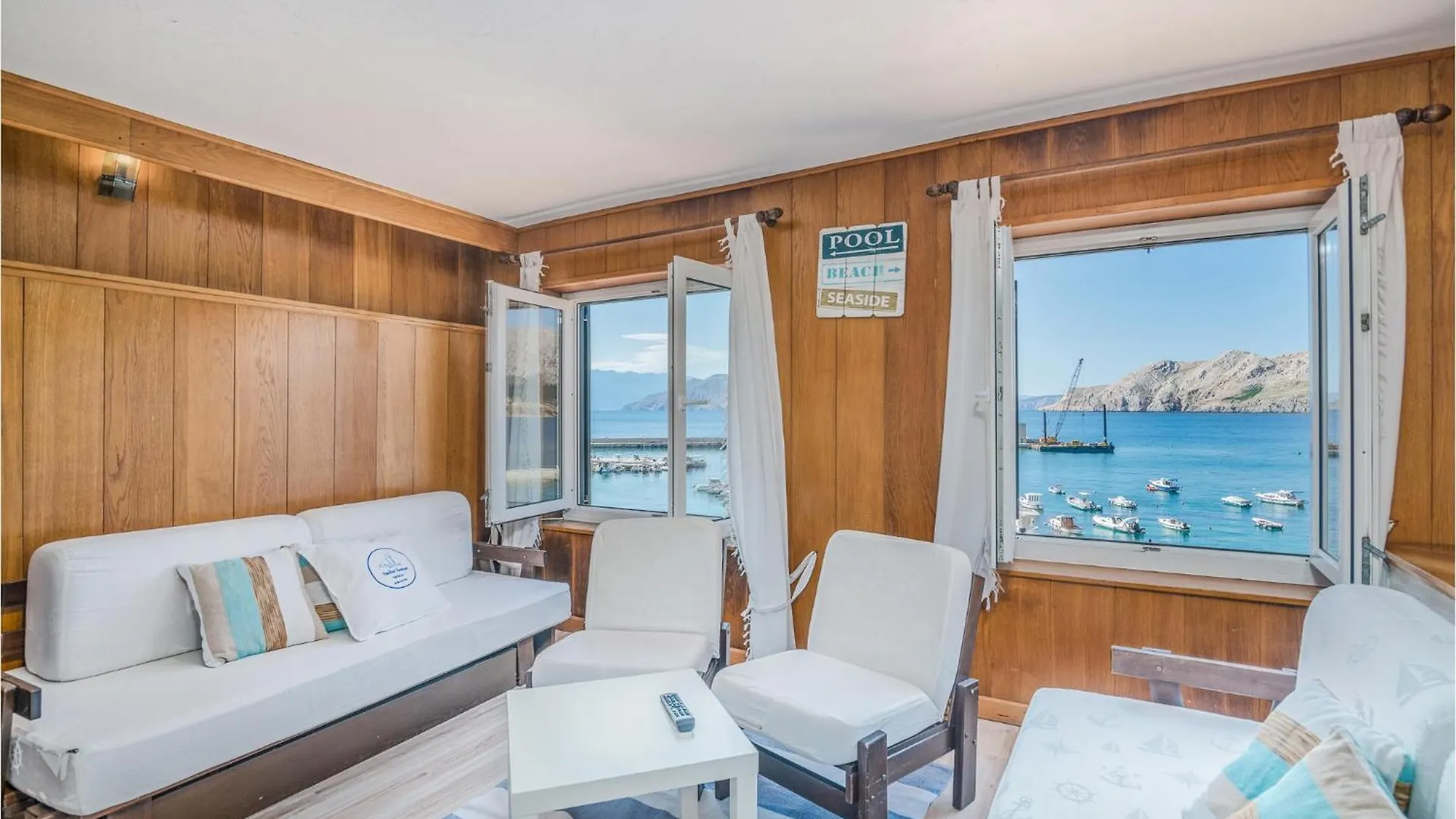 2 Bedroom Gorgeous Home In Baska